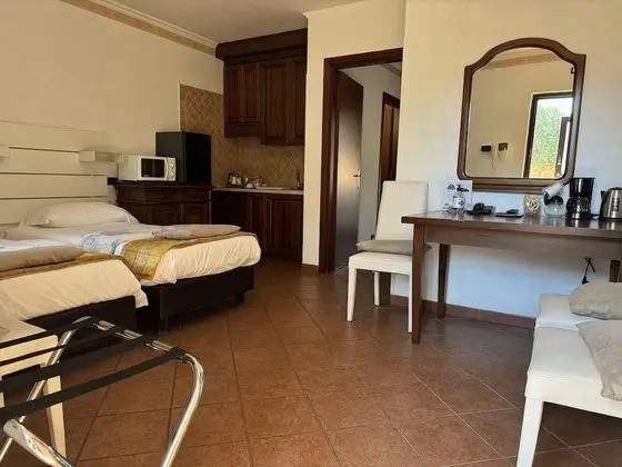 Deluxe Dört Kişilik Oda, Balkon
