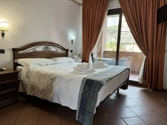 Deluxe Dört Kişilik Oda, Balkon
