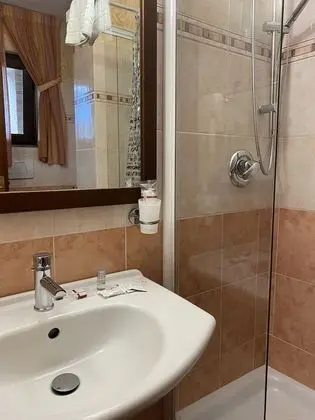 Deluxe Dört Kişilik Oda, Balkon