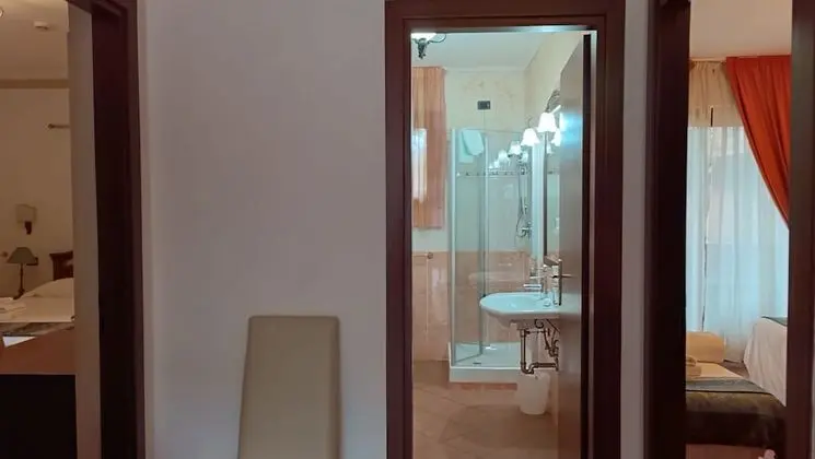 Deluxe Dört Kişilik Oda, Balkon