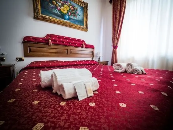 Büyük Yataklı Tek Kişilik Oda, Balkon