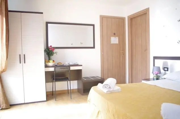 Tek Büyük veya İki Ayrı Yataklı Oda, Özel Banyo