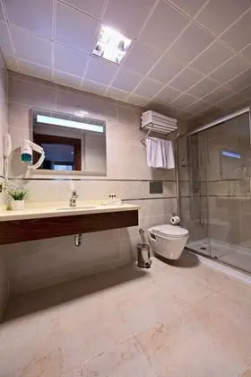 Standard Üç Kişilik Oda