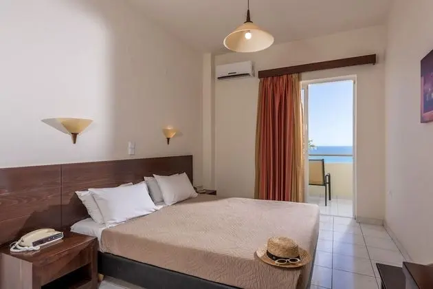 Basic Tek Büyük veya İki Ayrı Yataklı Oda, Deniz Manzaralı