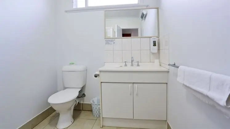 Standard Oda, Sigara İçilmez, Balkon (Courtyard Suite)