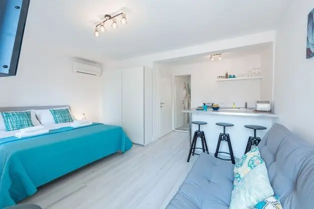 Deluxe Stüdyo Süit