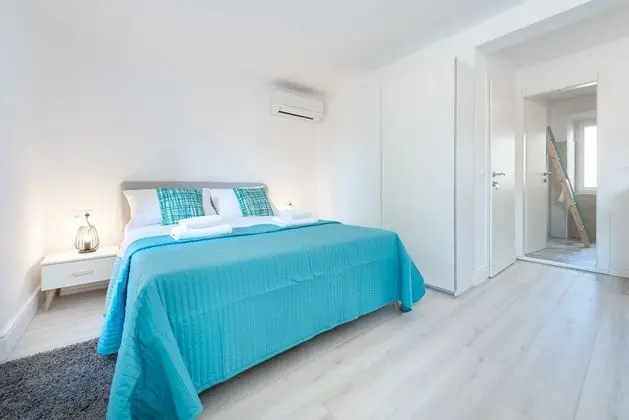 Deluxe Stüdyo Süit