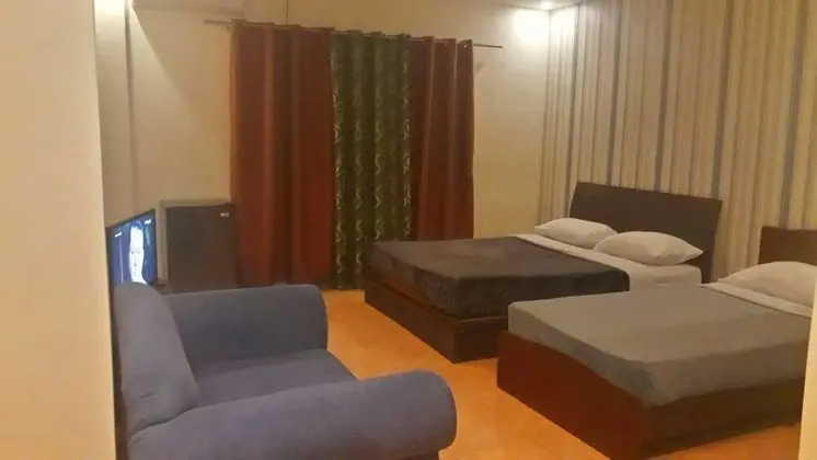 Süit (Room)