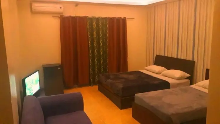 Süit (Room)