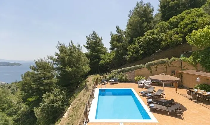 Villa, 2 Yatak Odası, Sigara İçilebilir, Şömine