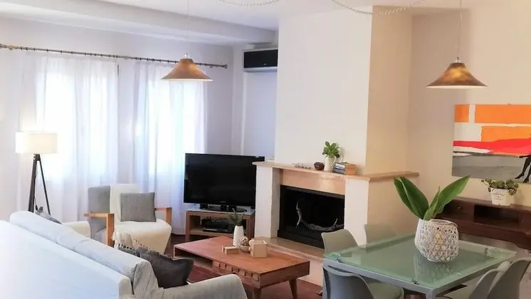 Villa, 2 Yatak Odası, Sigara İçilebilir, Şömine