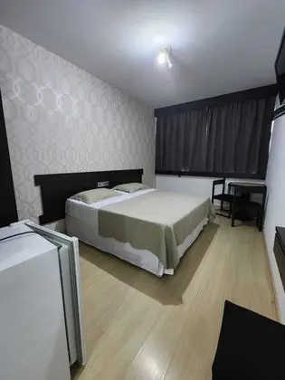 Traditional Tek Büyük Yataklı Oda