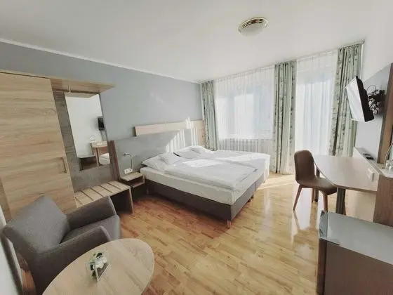 Tek Büyük veya İki Ayrı Yataklı Oda