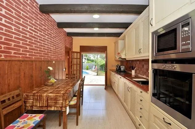 Villa, 5 Yatak Odası, Kişiye Özel Havuzlu, Deniz Manzaralı