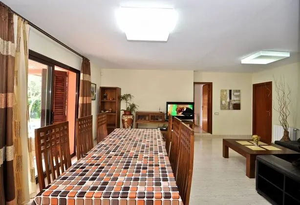 Villa, 5 Yatak Odası, Kişiye Özel Havuzlu, Deniz Manzaralı