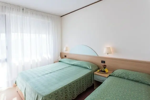 Standard Üç Kişilik Oda