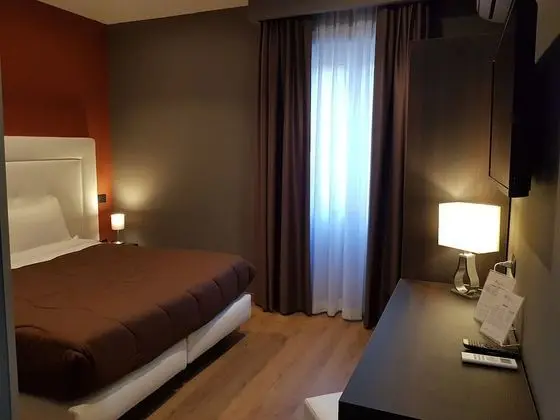 Superior Büyük Yataklı Tek Kişilik Oda