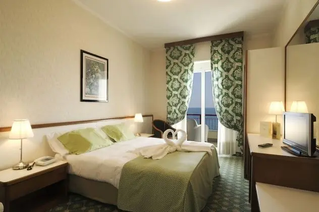 Tek Büyük Yataklı Oda, Deniz Manzaralı