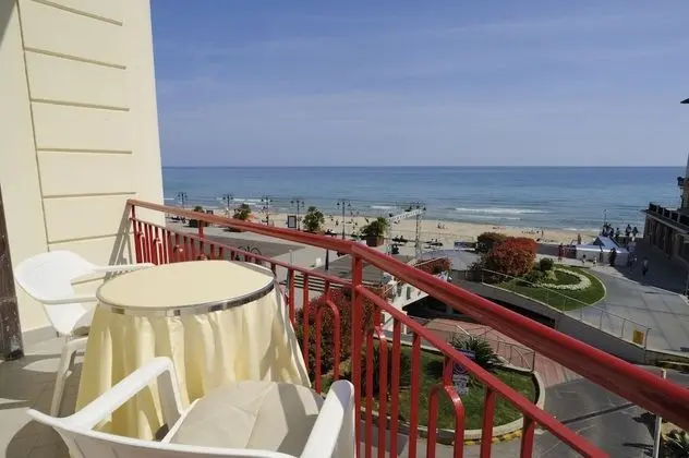 Tek Büyük Yataklı Oda, Deniz Manzaralı