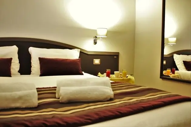 Standard Büyük Yataklı Tek Kişilik Oda