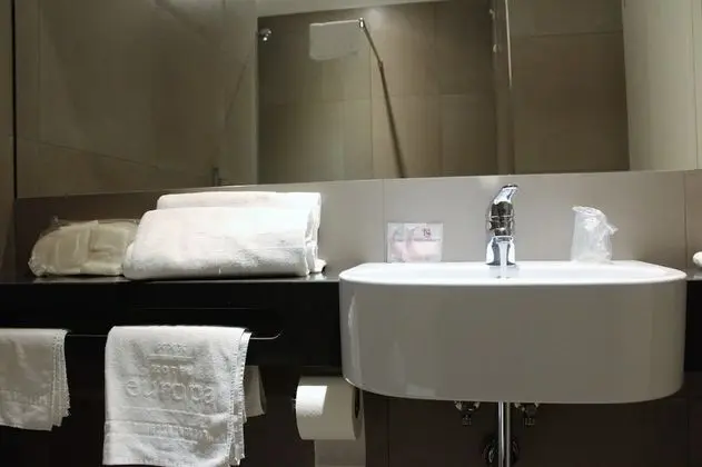 Standard Tek Büyük veya İki Ayrı Yataklı Oda