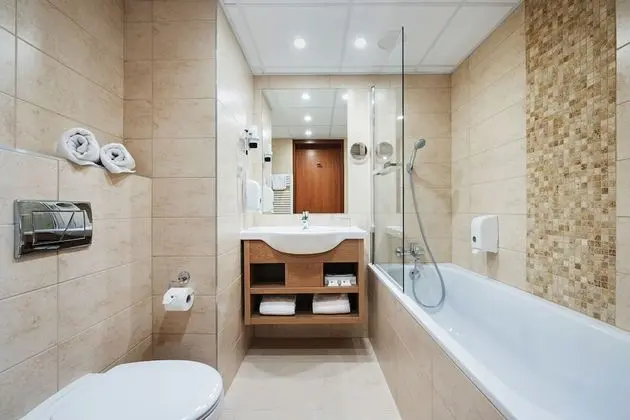 Standard Tek Büyük veya İki Ayrı Yataklı Oda