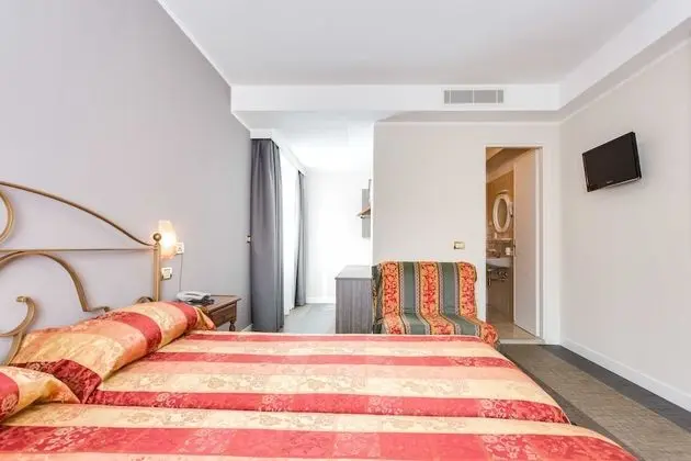 Classic Tek Büyük veya İki Ayrı Yataklı Oda, Özel Banyo