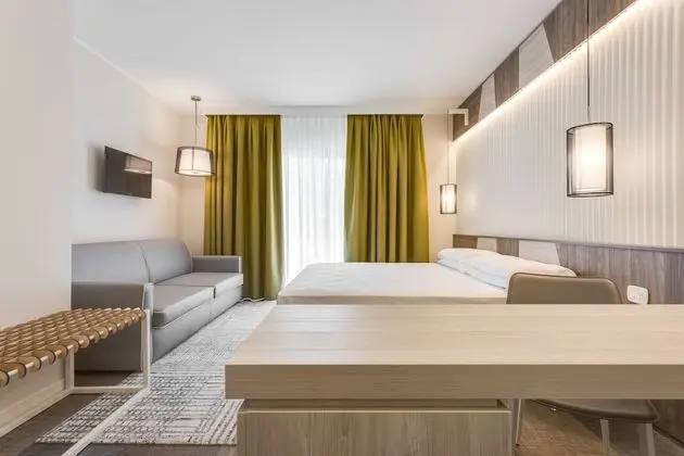 Junior Stüdyo Süit, Balkon, Göl Kenarı