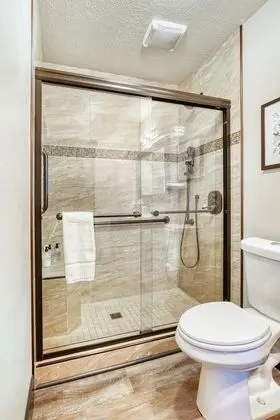 Standard Tek Büyük Yataklı Oda, 1 En Büyük (King) Boy Yatak, Banyolu/Duşlu, Avlu Manzaralı