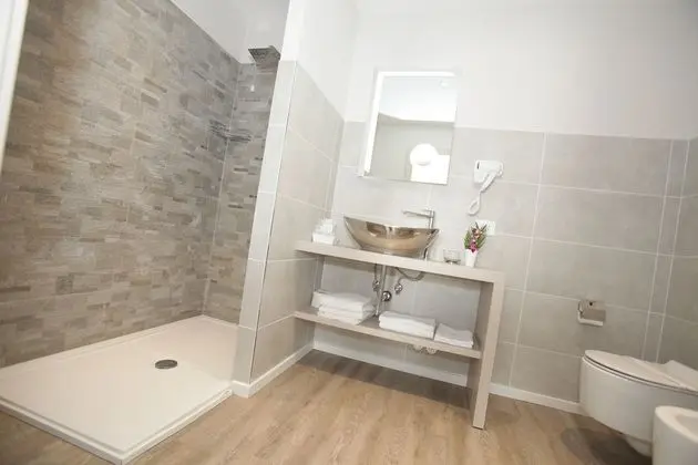 Superior Tek Büyük Yataklı Oda