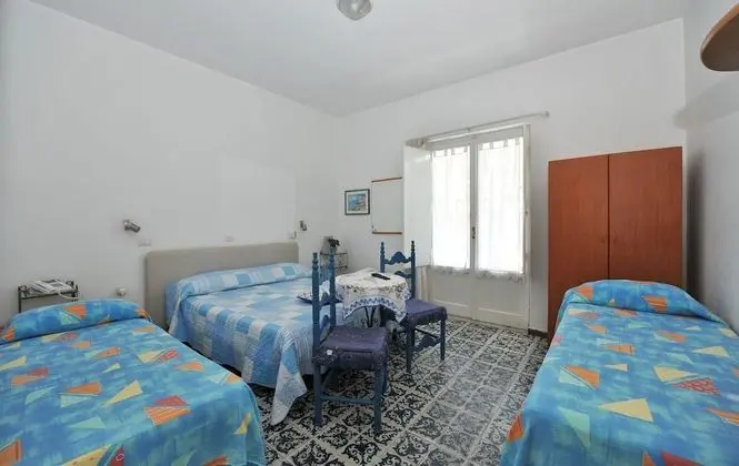 Dört Kişilik Oda