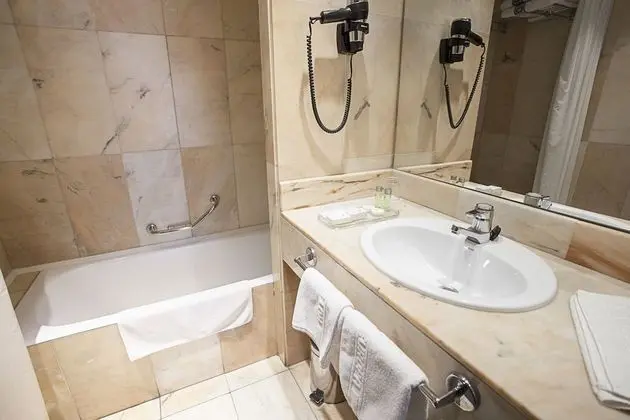 Standard Oda, Avlu Manzaralı