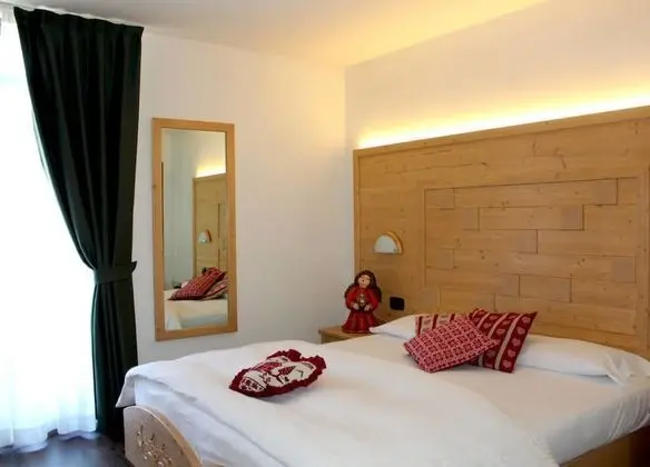 Tek Büyük veya İki Ayrı Yataklı Oda