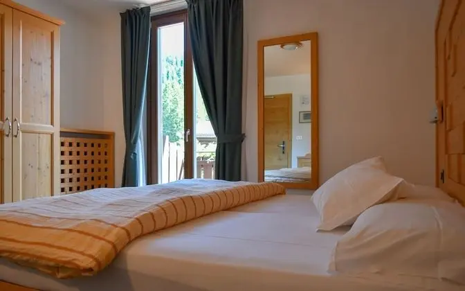 Tek Büyük veya İki Ayrı Yataklı Oda