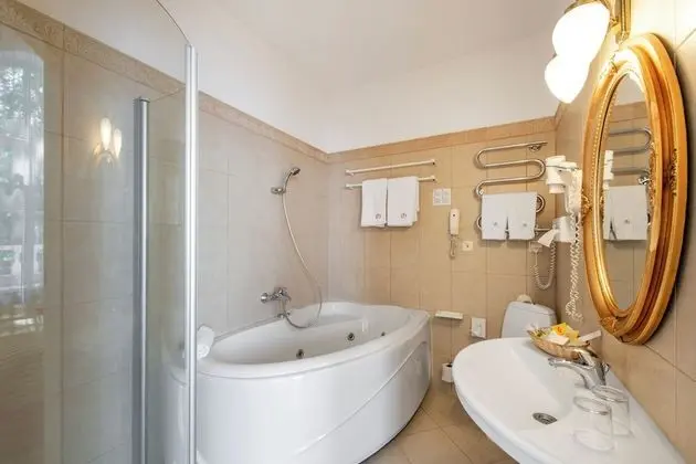 Deluxe Süit