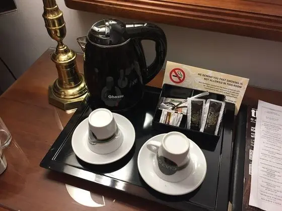 Üç Kişilik Oda