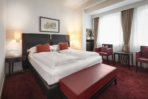 Deluxe Tek Büyük veya İki Ayrı Yataklı Oda