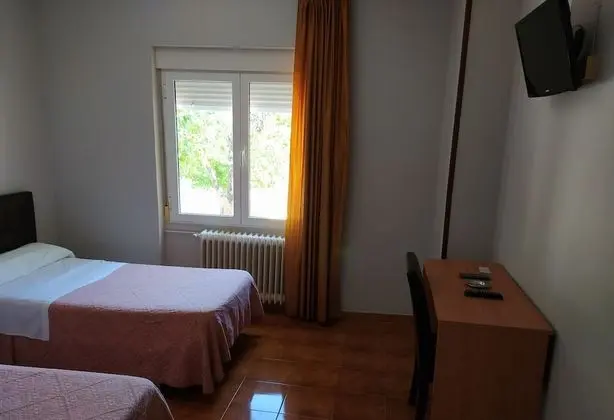 Tek Büyük veya İki Ayrı Yataklı Oda