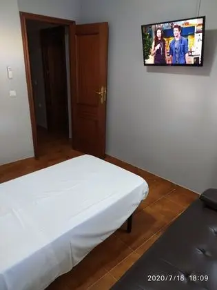 Tek Büyük Yataklı Oda (with Living Room)