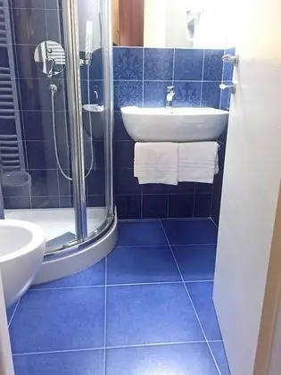 Standard Tek Büyük veya İki Ayrı Yataklı Oda