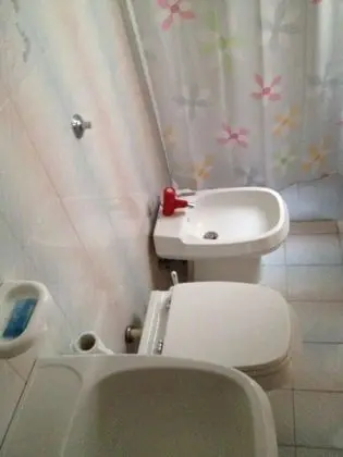 Üç Kişilik Oda
