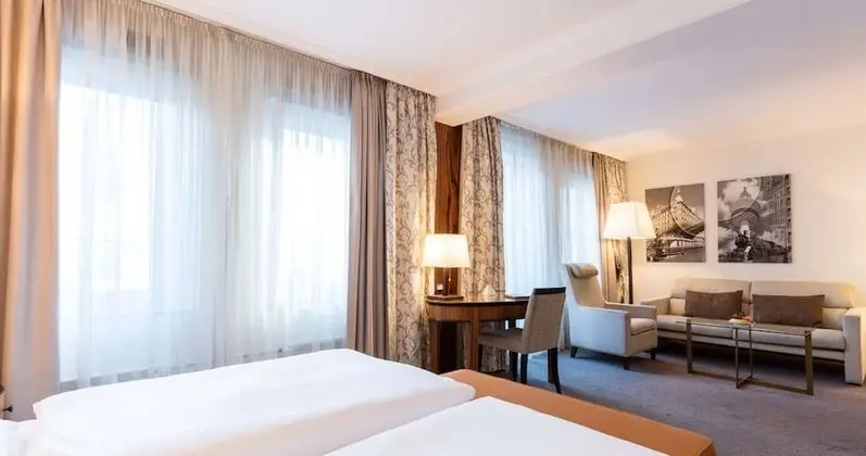 Comfort Tek Büyük Yataklı Oda