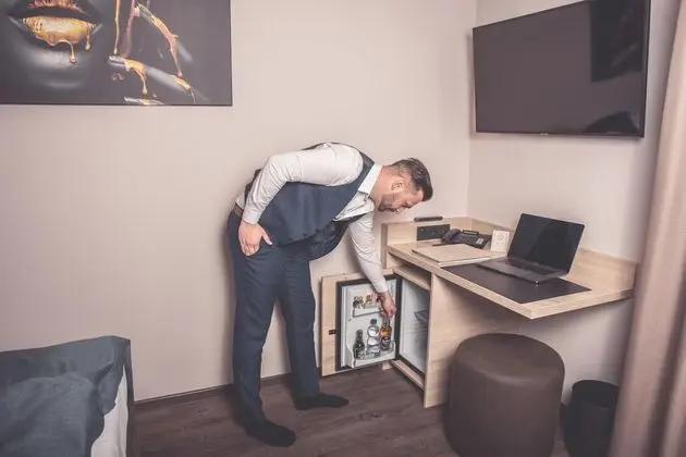 Comfort Tek Büyük Yataklı Oda