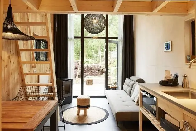 Tiny House 2