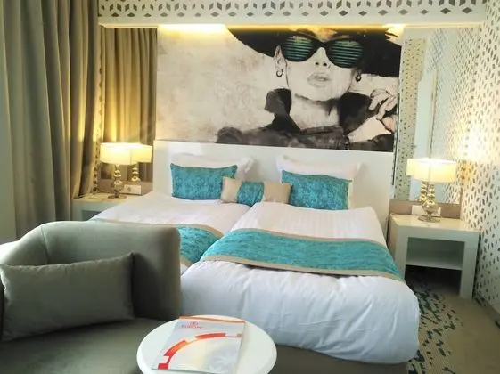 Standard Tek Büyük veya İki Ayrı Yataklı Oda, Balkon, Deniz Manzaralı (single occupancy)