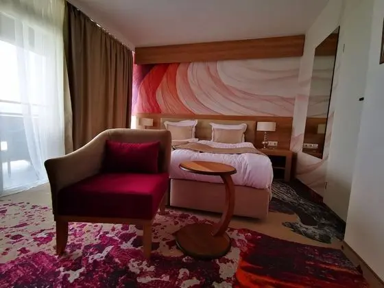 Standard Tek Büyük veya İki Ayrı Yataklı Oda, Balkon, Deniz Manzaralı (single occupancy)