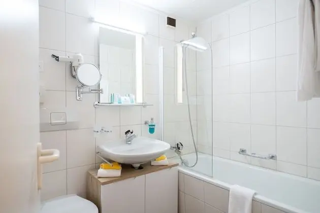 Standard Tek Büyük veya İki Ayrı Yataklı Oda