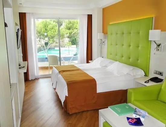 Superior Tek Büyük Yataklı Oda, Balkon