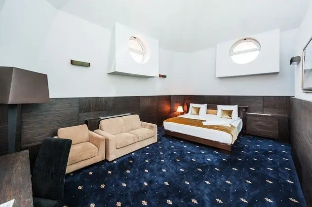 Royal Çatı Katı Süiti (Penthouse), Şehir Manzaralı