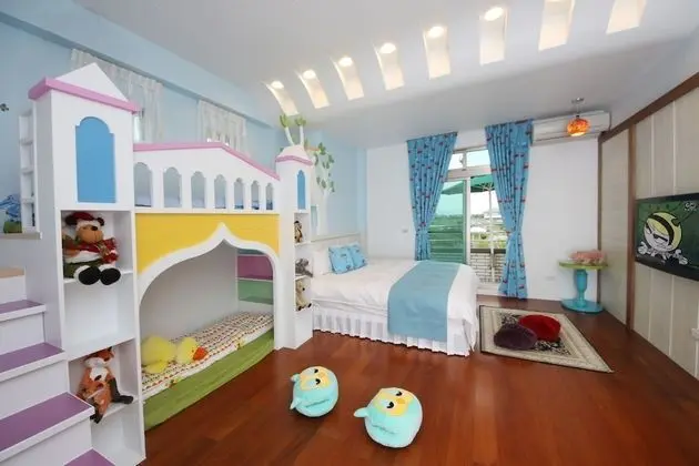 Romantic Dört Kişilik Oda, 1 Yatak Odası, Avlu Manzaralı, Avlu